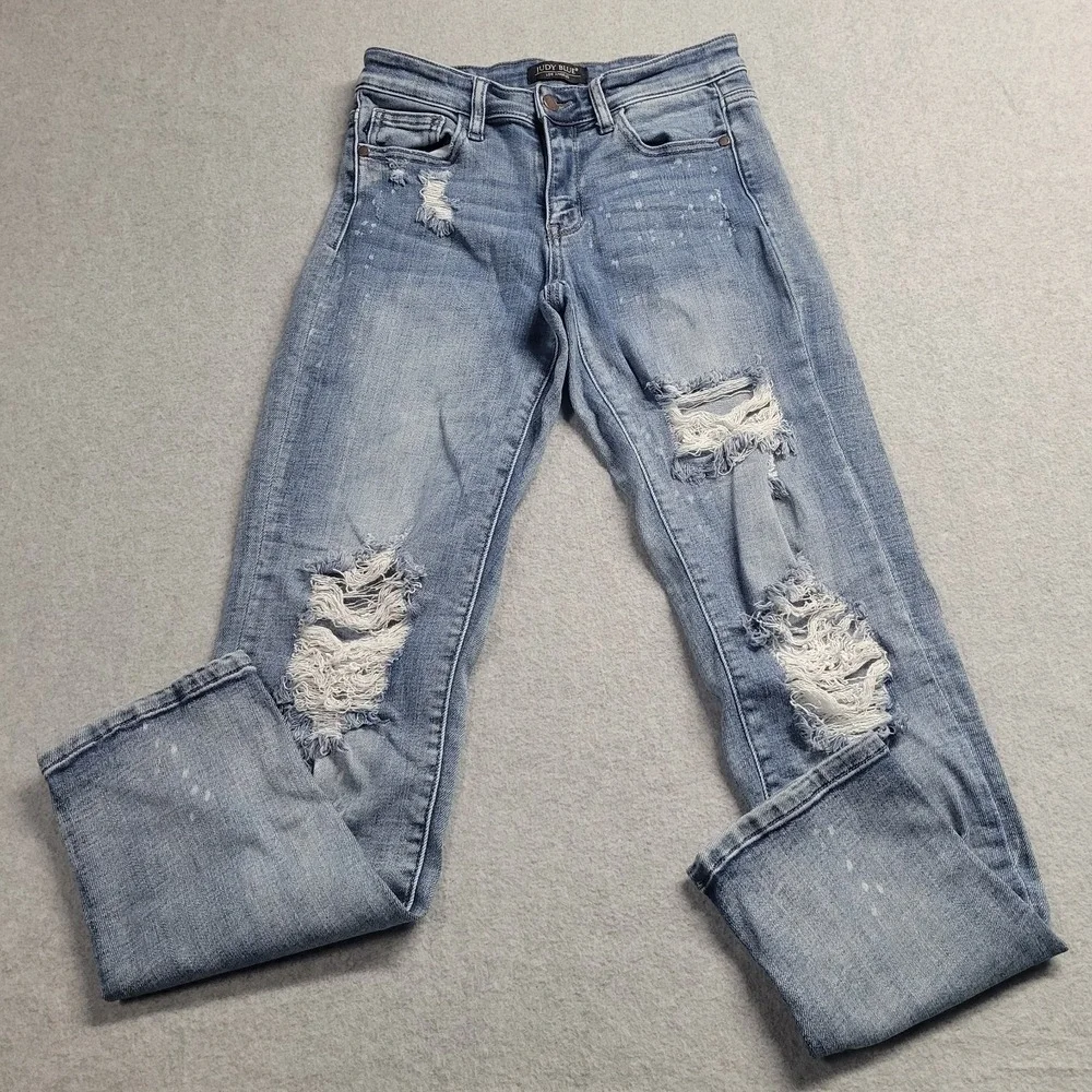Judy Blue Jeans Womens 1/25 Boyfriend Fit Loose Distressed Trendy Denim - Picture 1 of 13